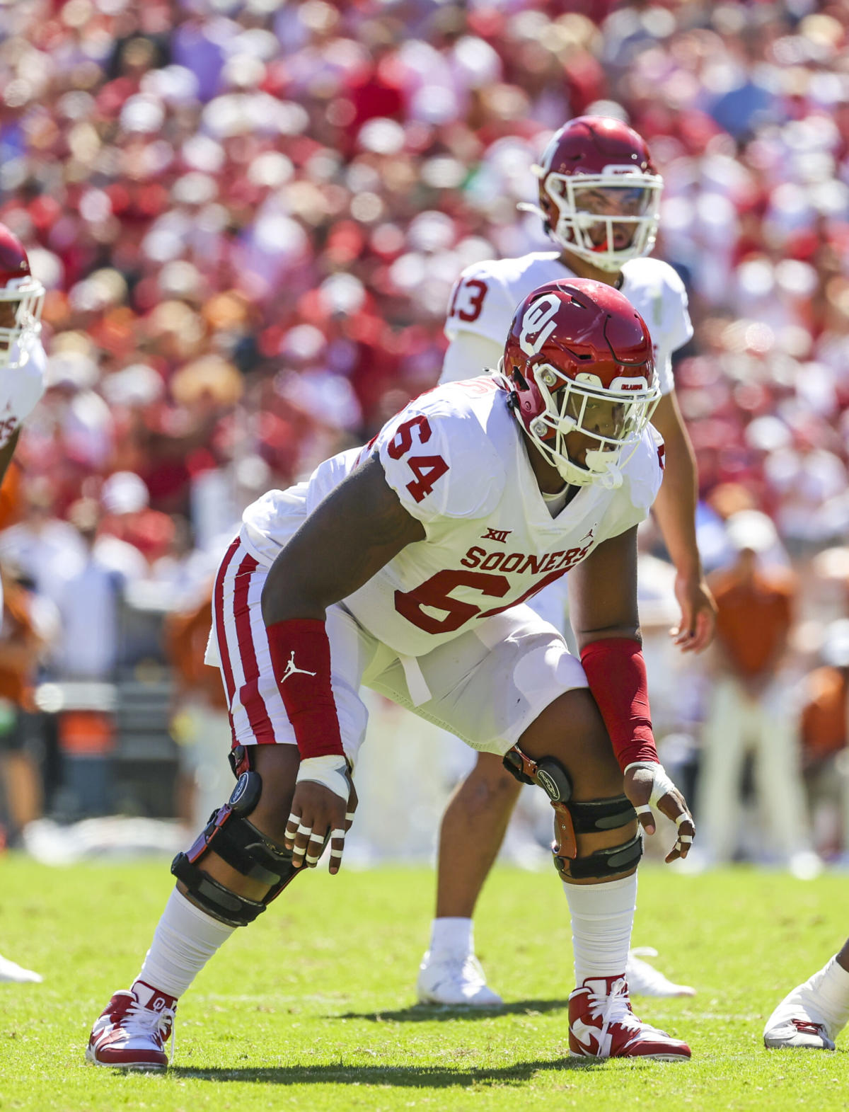 Oklahoma offensive lineman Marquis Hayes declares for 2022 NFL Draft