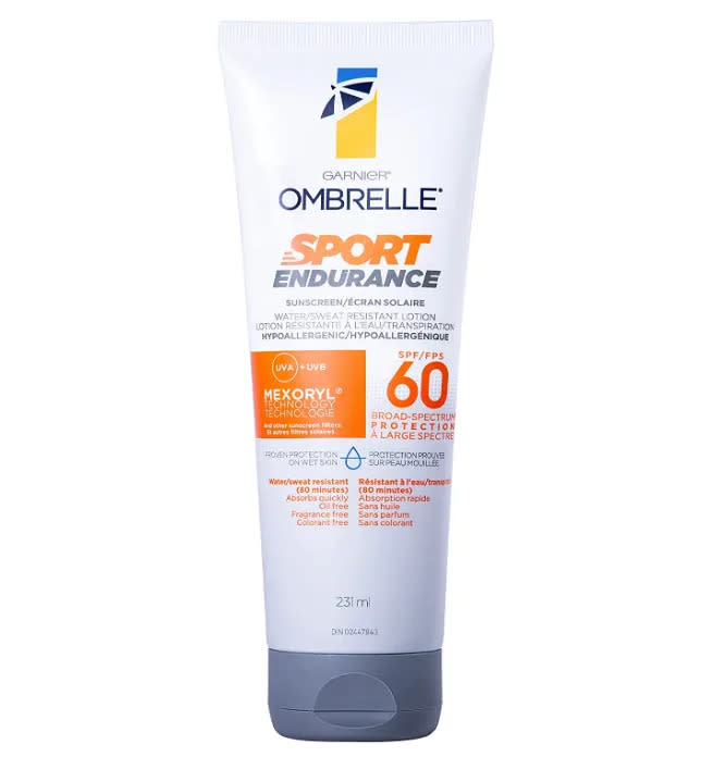 Loción protectora GARNIER Ombrelle Sport. Imagen vía Amazon.