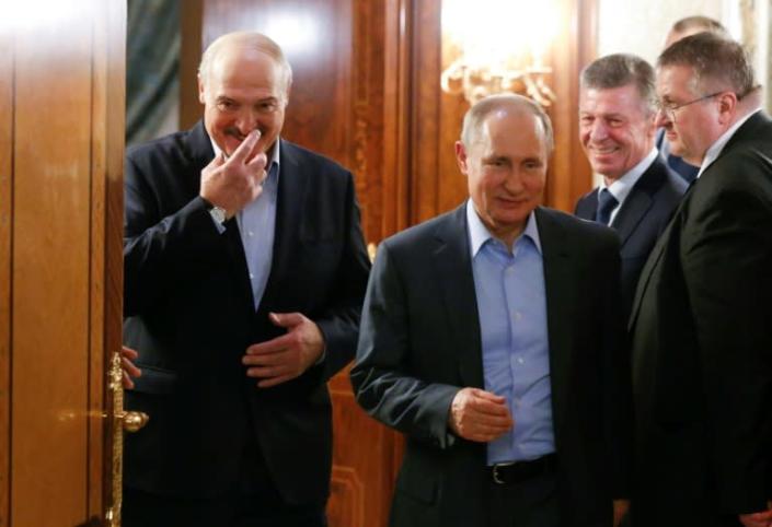Belarusian President Alexander Lukashenko (L) and Vladimir Putin were all smiles at a February meeting, but their relationship is shaky