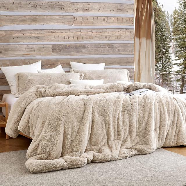 Better Bedding: These Are the Most Stylish and Comfortable Comforters on   Right Now