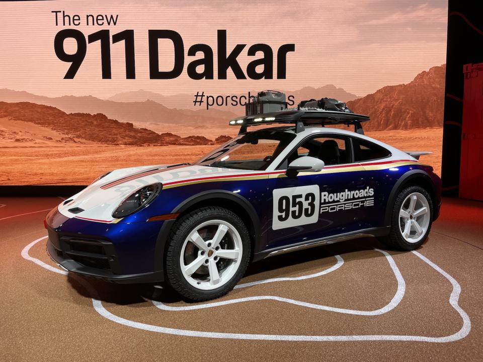 porsche 911 dakar 2022 LA Auto Show