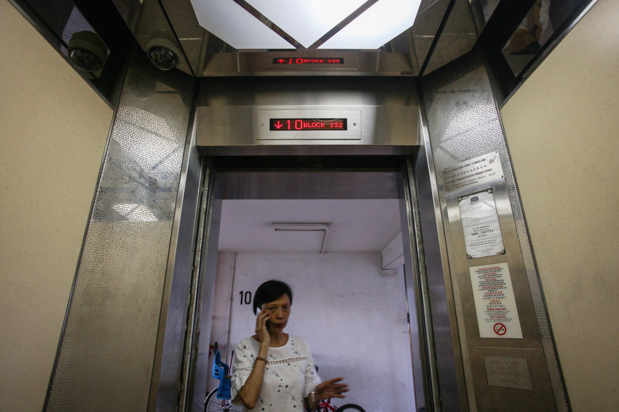 HDB Lift (Yahoo News Singapore file photo)