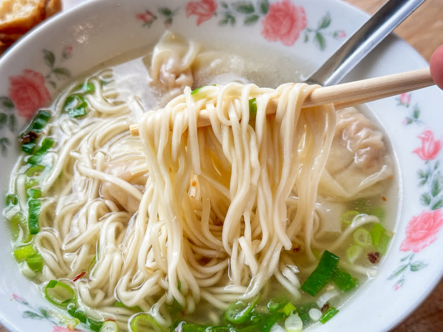 宜蘭｜火生餛飩麵店