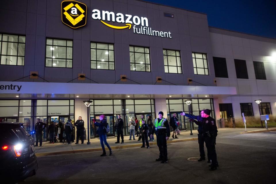 US-LABOUR-PROTEST-AMAZON