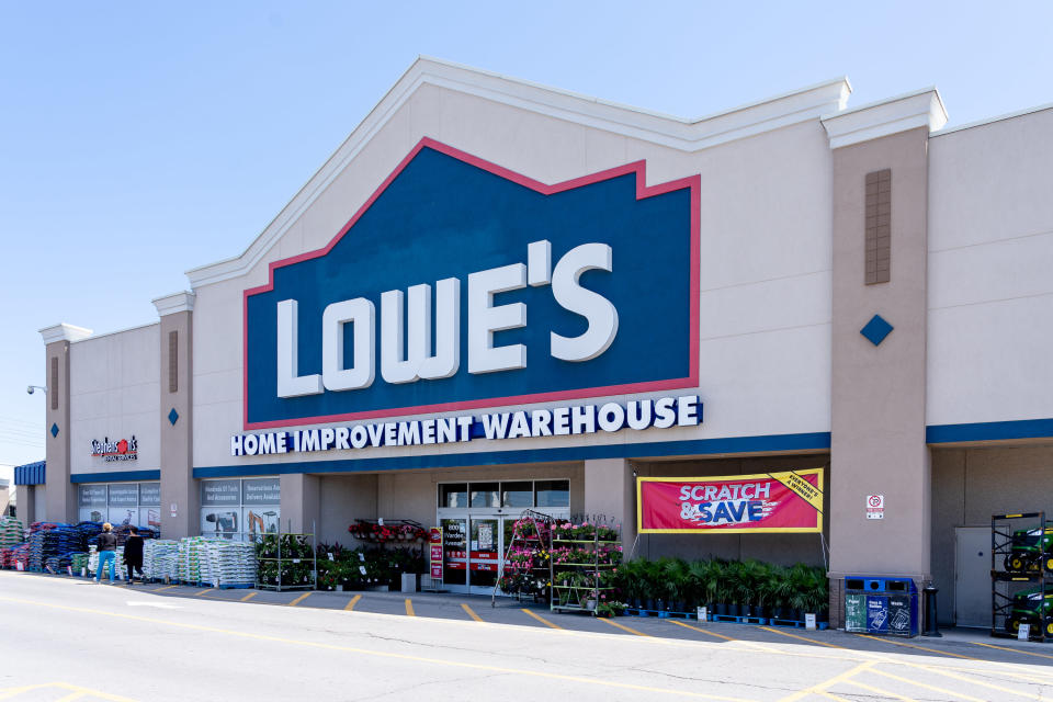 the exterior of a lowe's store