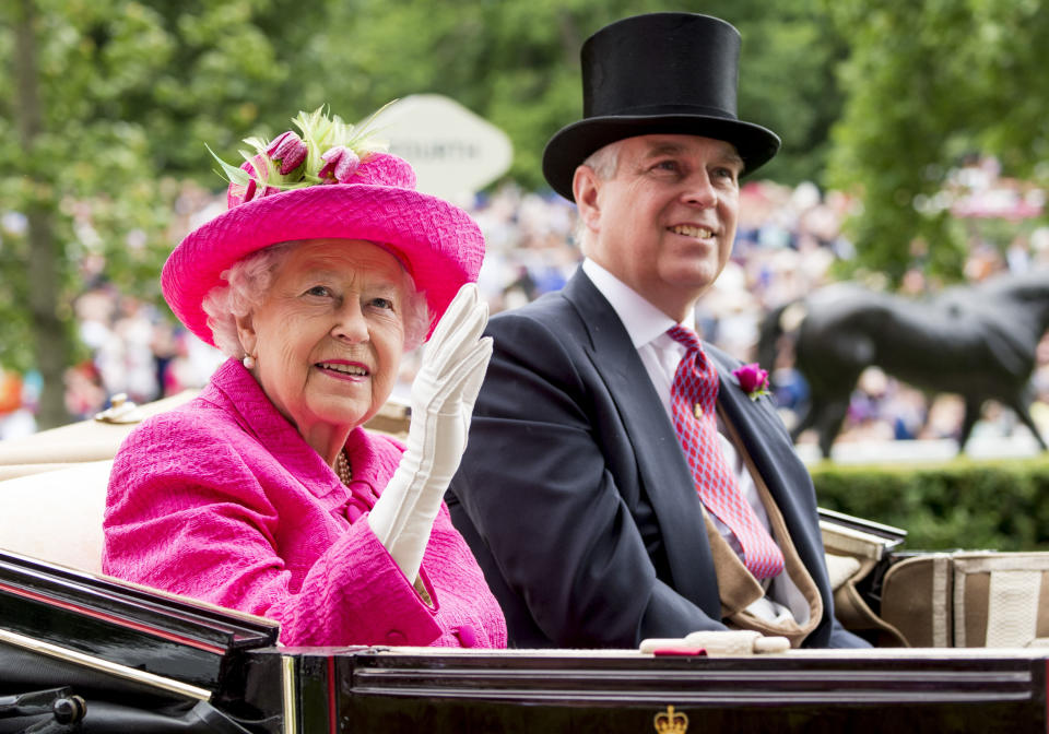 ASCOT, ENGLAND - JUNE 22:  Queen Elizabeth II and Prince Andrew, Duke of York attend day 3 'Ladies Day' of Royal Ascot 2017 at Ascot Racecourse on June 22, 2017 in Ascot, England.  (Photo by Mark Cuthbert/UK Press via Getty Images)