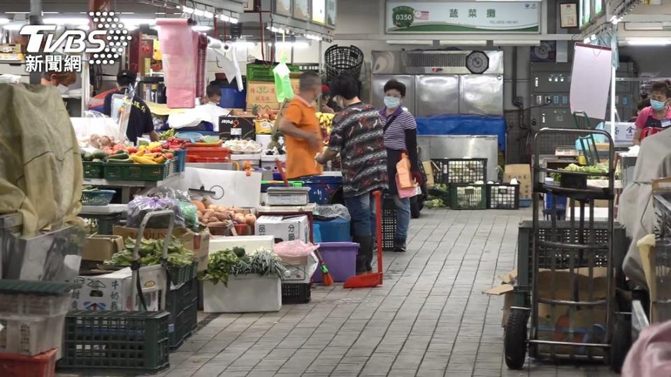 環南市場41人PCR檢測陽性。（圖／TVBS資料畫面）