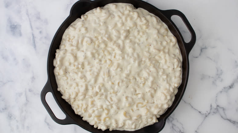 cheesy macaroni in skillet