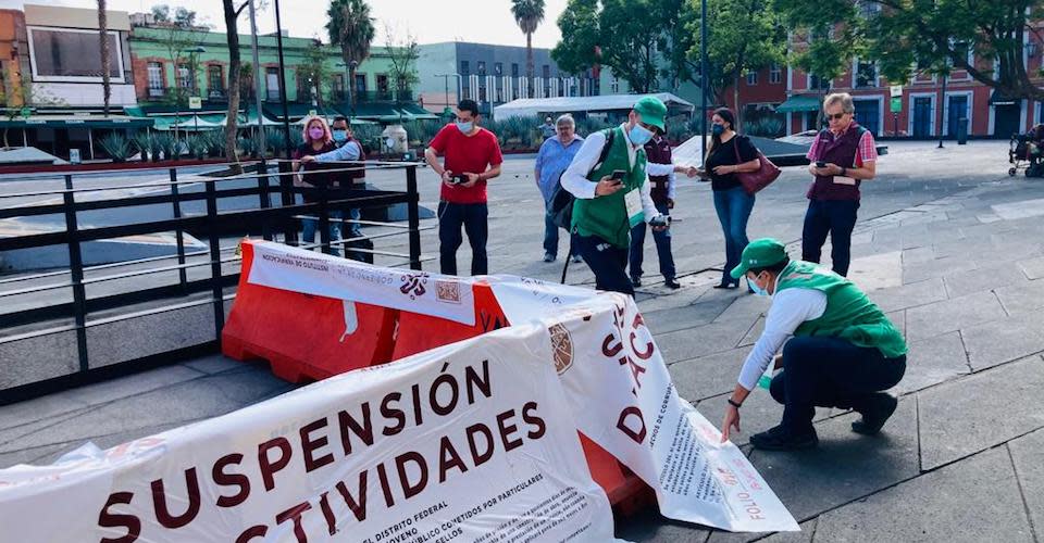 Suspenden obra de Sandra Cuevas en Plaza Garibaldi por falta de permisos