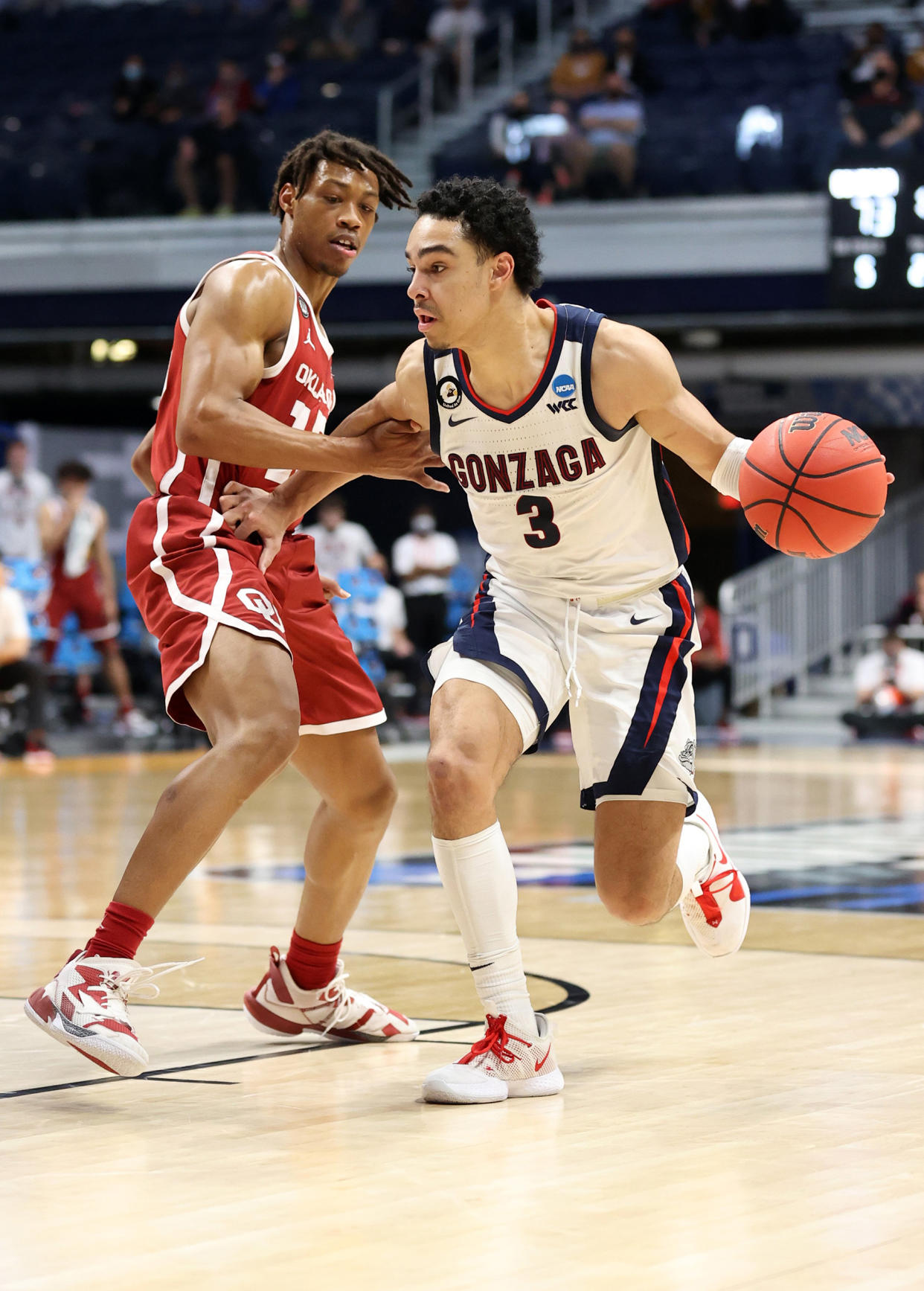 Andrew Nembhard #3 of the Gonzaga Bulldogs (Andy Lyons / Getty Images)