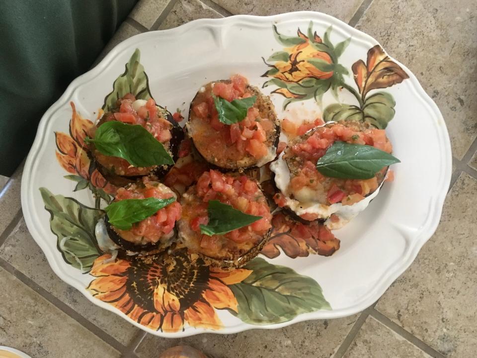 brushetta on floral plate