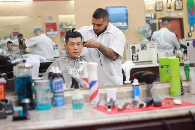 Downtown Las Vegas: Hi Rollers Barbershop  Barber shop decor, Barber shop, Barber  shop interior