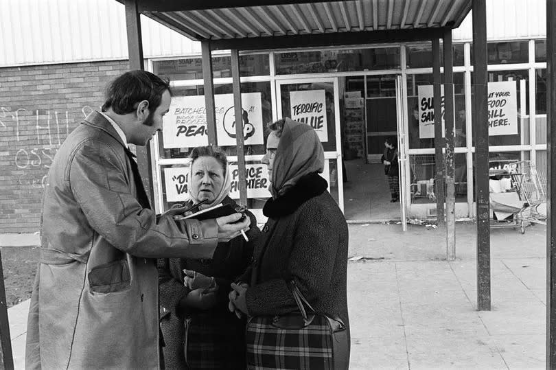 Frank Dee Supermarket, Teesside. 1976.