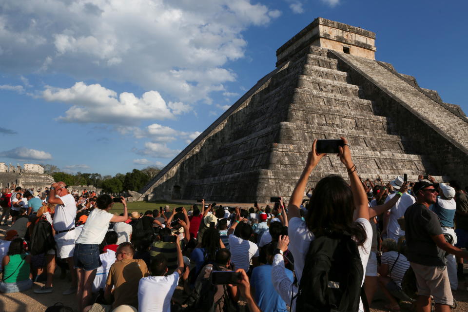 Touristenmassen bei den antiken Stätten von Chichén Itzá in Mexiko. (Bild: REUTERS/Lorenzo Hernandez)