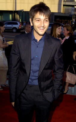 Diego Luna at the Beverly Hills premiere of DreamWorks' The Terminal