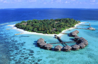 Maldives : le pays le plus au niveau de la mer. Avec une altitude moyenne de seulement 1,8 m au dessus du niveau des océans, les Maldives ont beaucoup à craindre en cas d'élévation du niveau de la mer.