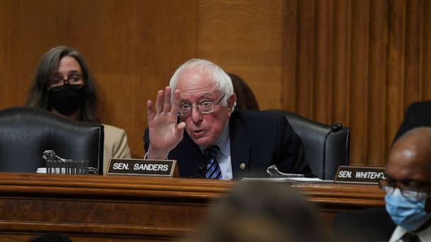 PHOTO: Sen. Bernie Sanders questions Norfolk Southern Chief Executive Office Alan Shaw during a testimony on the East Palestine, Ohio train derailment before a U.S. Senate Environment and Public Works Committee hearing, in Washington, March 9, 2023. (Mary F. Calvert/Reuters)