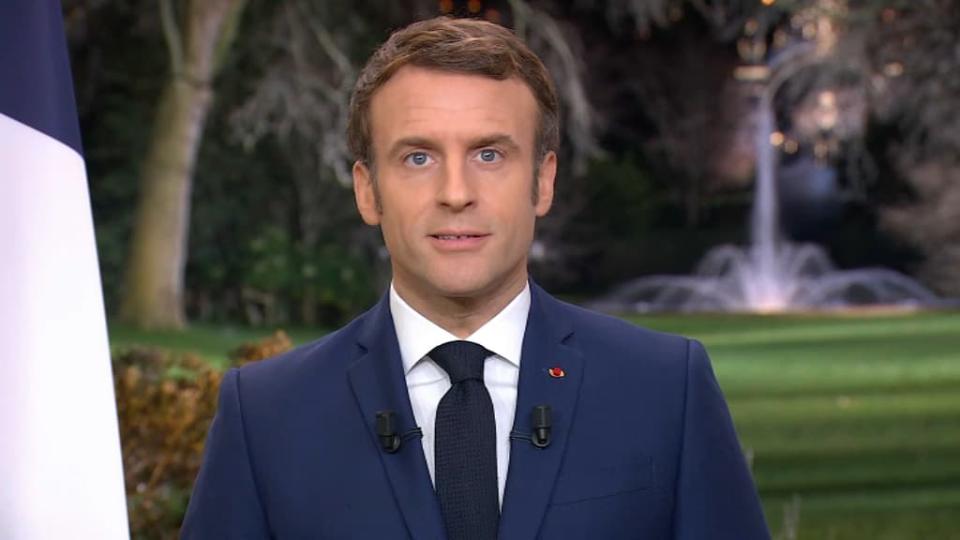 Emmanuel Macron lors de ses vœux aux Français, vendredi 31 décembre 2021 - BFMTV