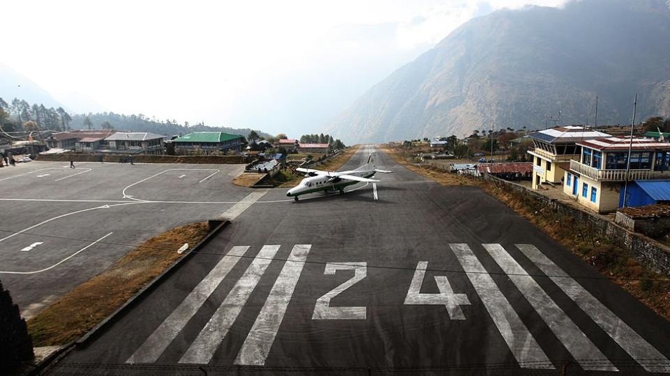 Tenzin-Hillary en Lukla, Nepal