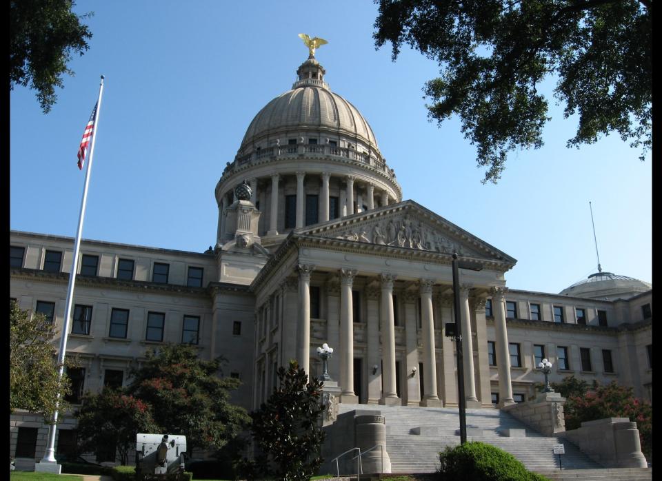 The report shows 19.5 percent of Mississippi residents experienced some form of mental illness.