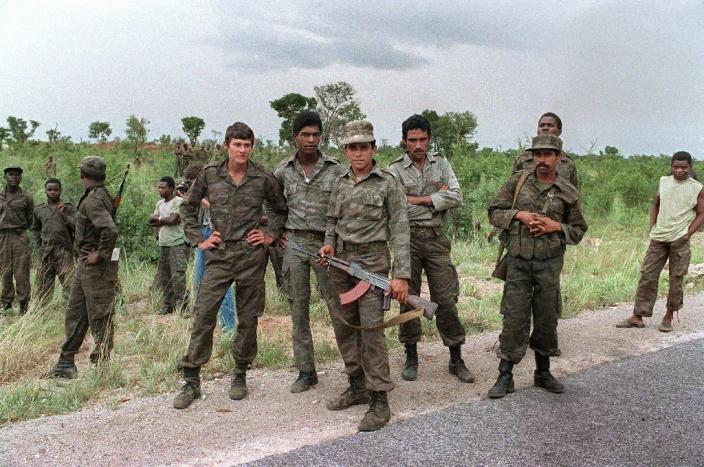 Cuban soldiers helping the Angolan regular army and Soviet-backed Marxist MPLA regime patrol near Cuito Cuanavale, southern Angola, on February 29, 1988 where they were fighting the Western-backed UNITA nationalist movement (AFP Photo/Pascal Guyot)