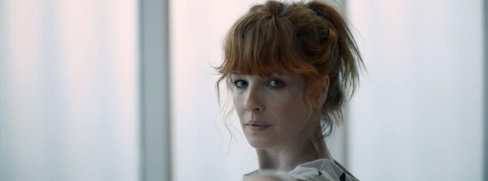 kelly reilly, 10x10 trailer