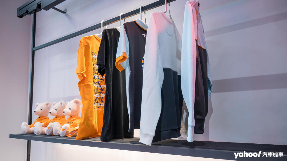 展示中心也販售有精品服飾配件，讓車主能將McLaren融入日常生活之中。