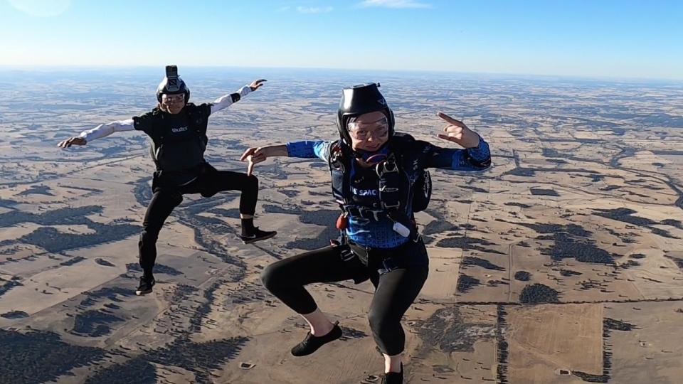 Mel Porter passed away on June 24th after a skydiving accident.