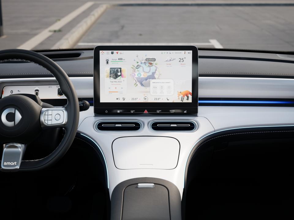 A new 12.8-inch touchscreen is packed with features. (Smart)