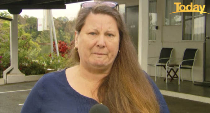 Queenslander Sharen Gordon had been refused entry into her home state after attending her mother's funeral in Victoria.