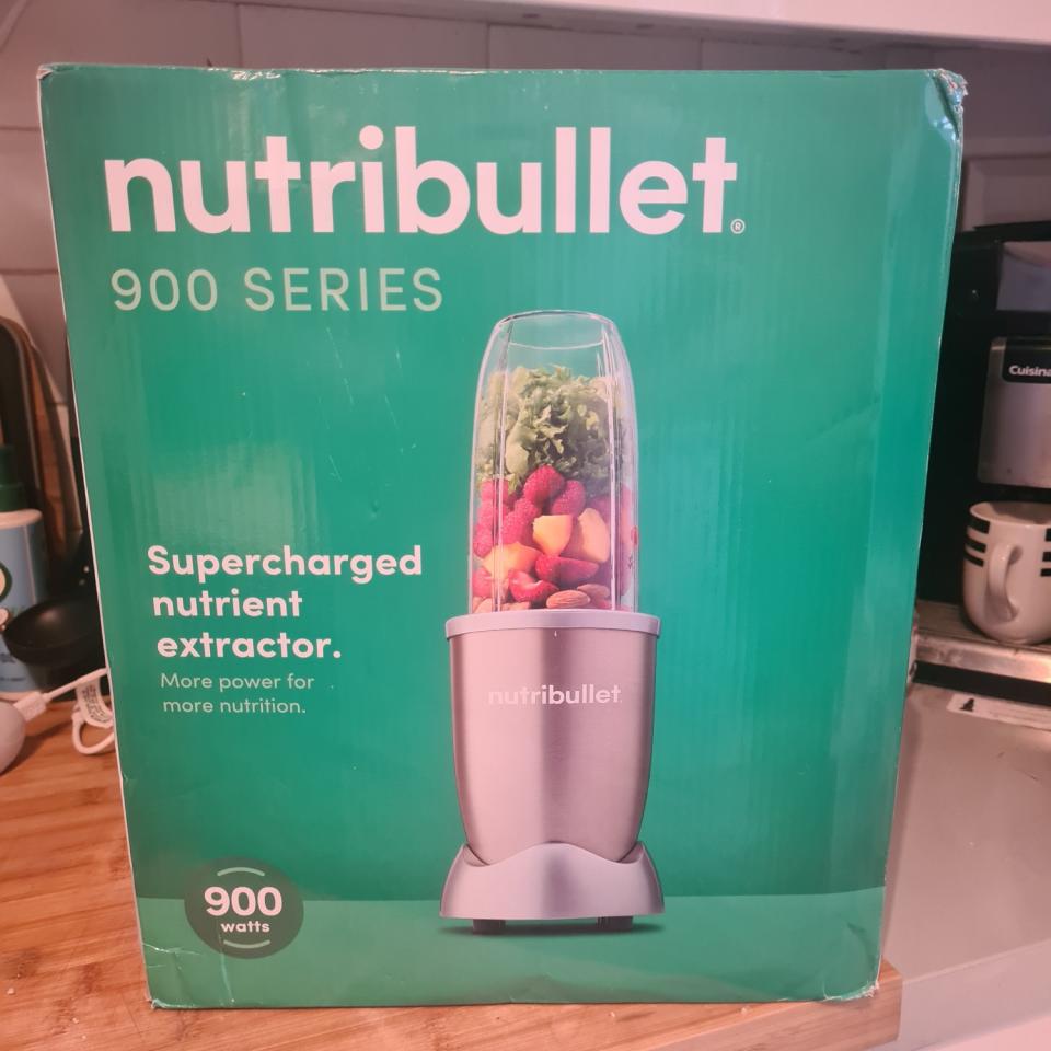 The NutriBullet Pro 900 in the box