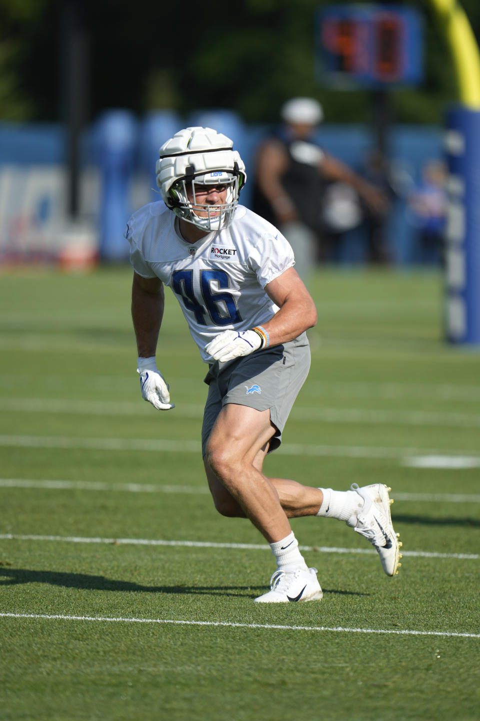 Detroit Lions linebacker Jack Campbell runs during an NFL football practice in Allen Park, Mich., Sunday, July 23, 2023. (AP Photo/Paul Sancya)