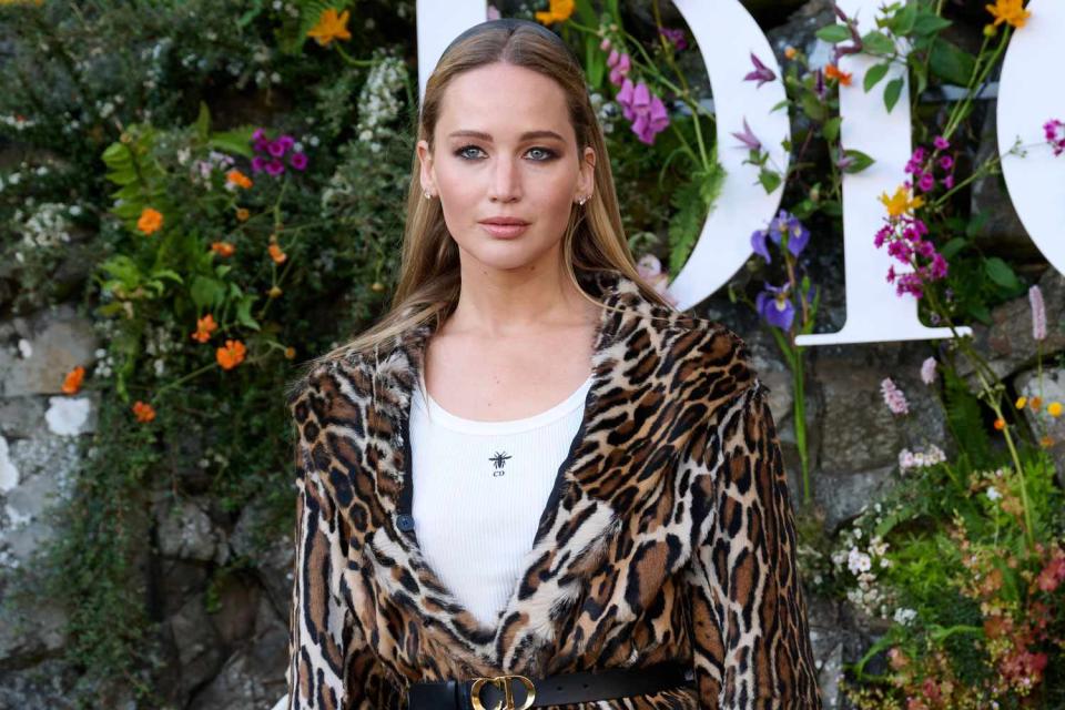 <p>Saira Macleod/WWD via Getty </p> Jennifer Lawrence