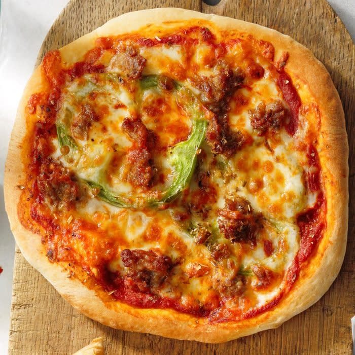 Air Fryer Sausage Pizza Exps Tohfm22 265878 E09 15 5b 5