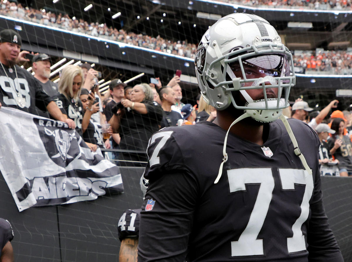 Las Vegas Raiders: 3 possible surprise cut candidates after training camp