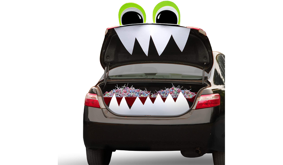 A perfectly spooky addition to your car, fang you very much. (Photo: Amazon)