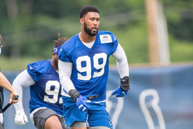 Colts' DeForest Buckner (foot) trending in right direction