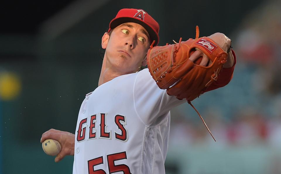 Rangers pitcher Tim Lincecum plans on wearing No. 44 this year in honor of his late brother, Sean. (Getty Images)