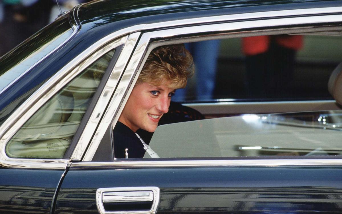 Firefighter on Scene of Princess Diana Crash Shares Her Final Words