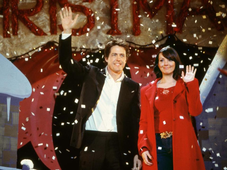 Hugh Grant y Martine McCutcheon en ‘Love Actually’, 2003 (Moviestore/Shutterstock)