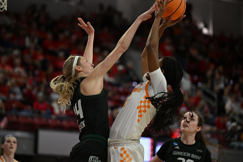 The UWGB women's basketball team lost 92-63 to Tennessee in the opening round of the NCAA Tournament on Saturday.