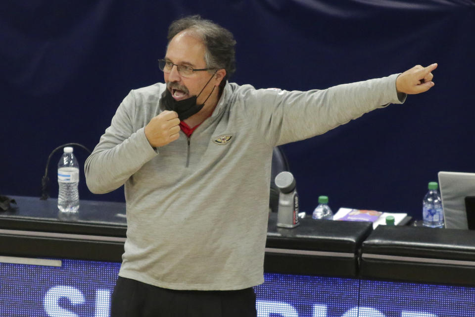 New Orleans Pelicans head coach Stan Van Gundy signals in the fourth quarter during an NBA basketball game against the Minnesota Timberwolves, Saturday, Jan. 23, 2021, in Minneapolis. (AP Photo/Andy Clayton-King)