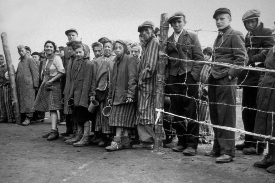 Belsen Internees (Keystone / Getty Images)