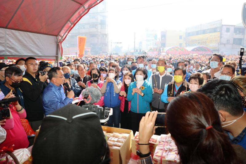 白沙屯媽祖今抵北港朝天宮　萬人空巷祈拜場面壯觀