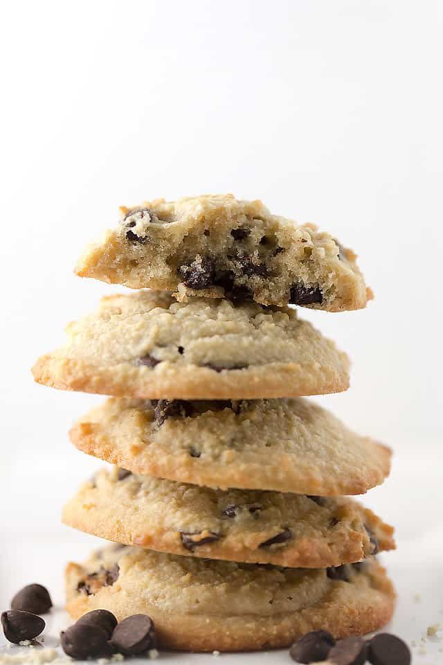 Keto Chocolate Chip Cookies