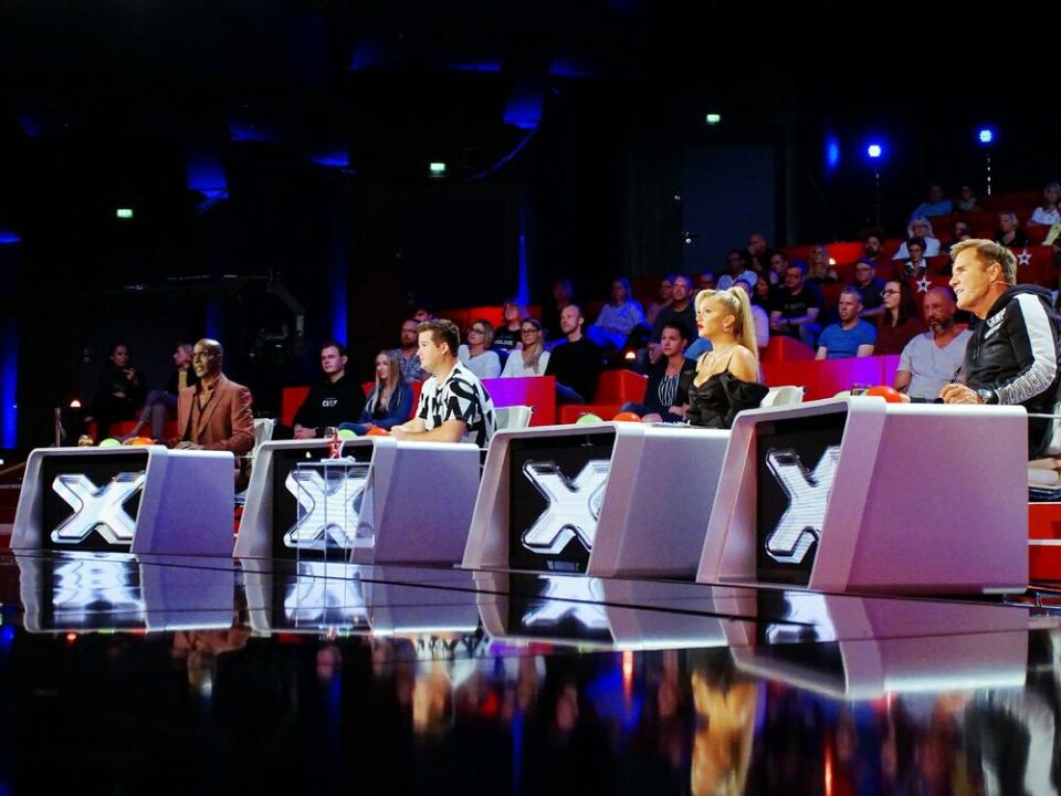 Die "Supertalent"-Jury freut sich auf außergewöhnliche Talente. (Bild: TVNOW / Stefan Gregorowius)