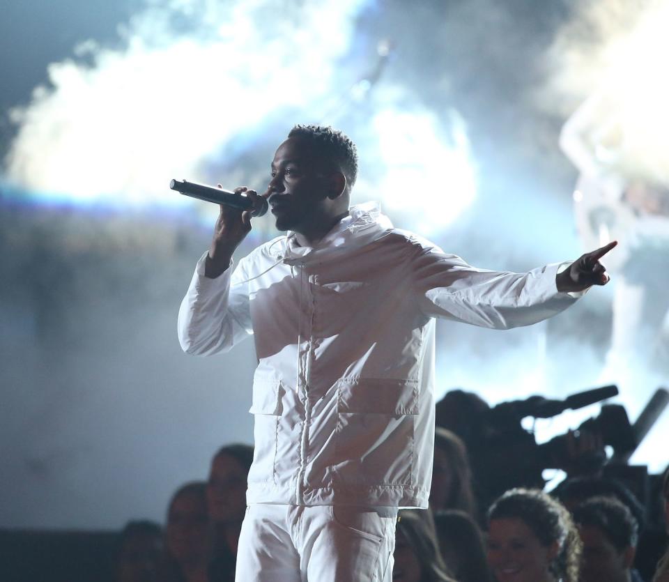 Kendrick Lamar and Imagine Dragons perform with truckloads of actual fire