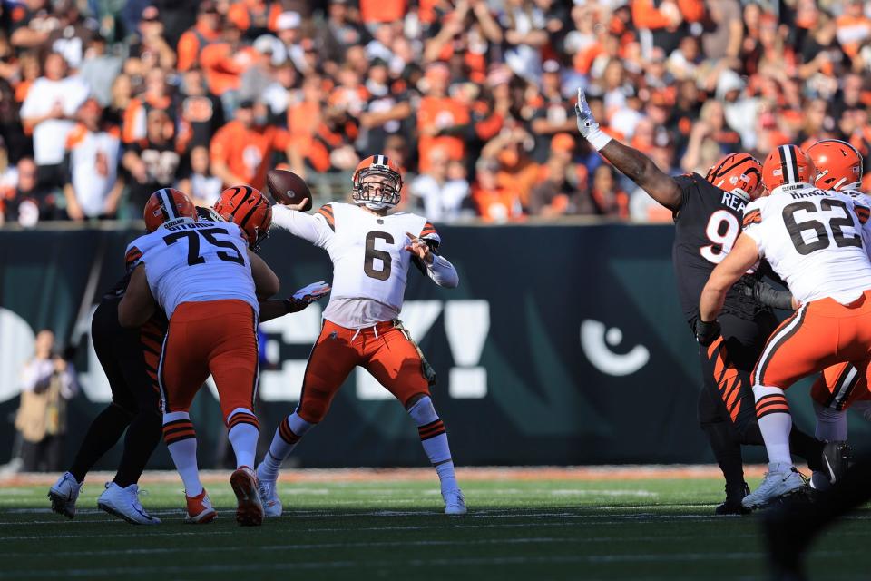 Cleveland Browns' Baker Mayfield (6) throws during the first half of an NFL football game against the Cincinnati Bengals, Sunday, Nov. 7, 2021, in Cincinnati. (AP Photo/Aaron Doster)