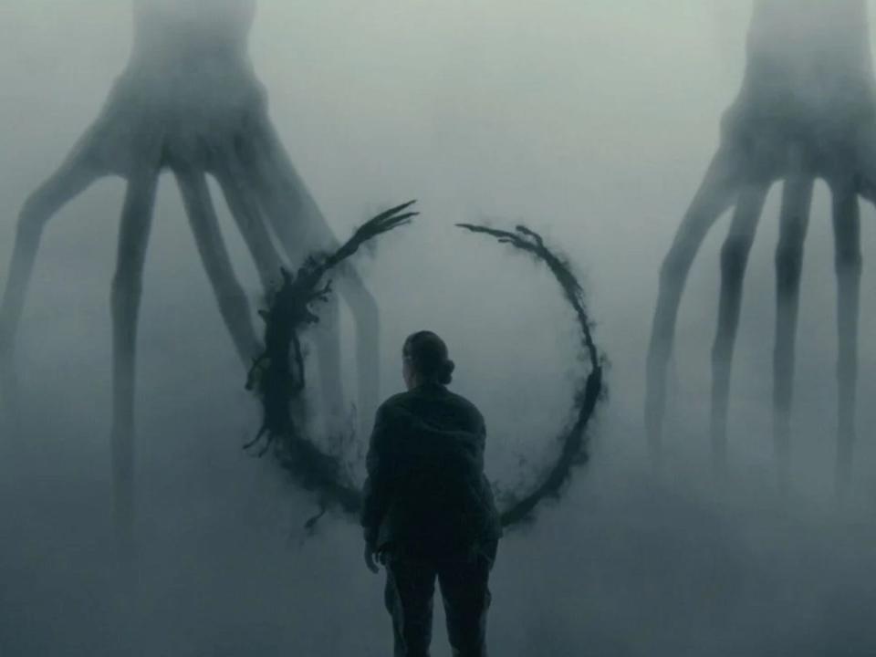 Amy Adams as Louise Banks communicating with aliens in "Arrival."