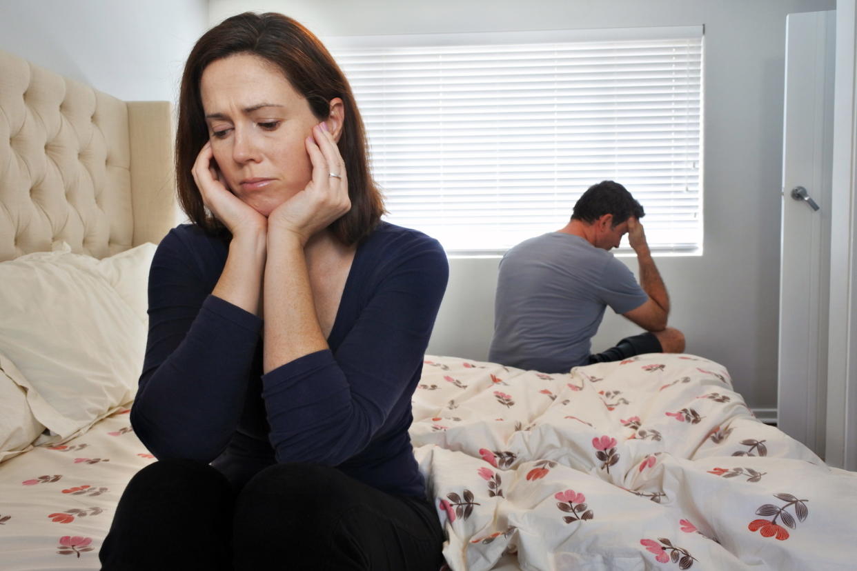 Der Psychologe John Gottman hat herausgefunden, welche Verhaltensweisen dazu führen, dass Paare sich trennen. (Symbolbild) - Copyright: picture alliance / Photoshot | -